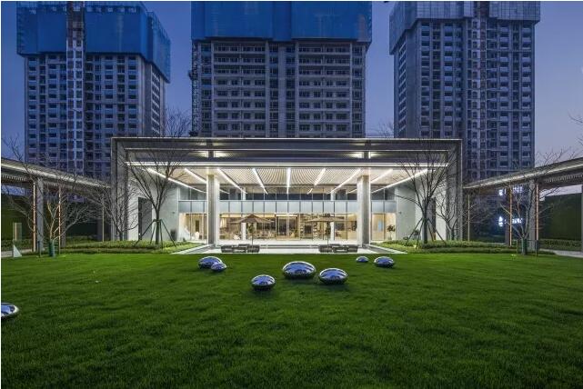 BJL平台集团_平均不到一分钟一辆汽车下线南汽智能制造催生新的“南京速度”(图1) BJL平台集团